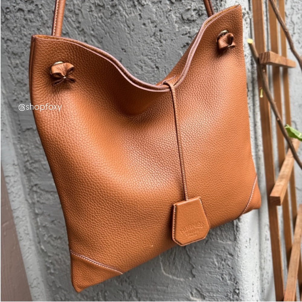 Hermès Silky City 33 Shoulder Bag